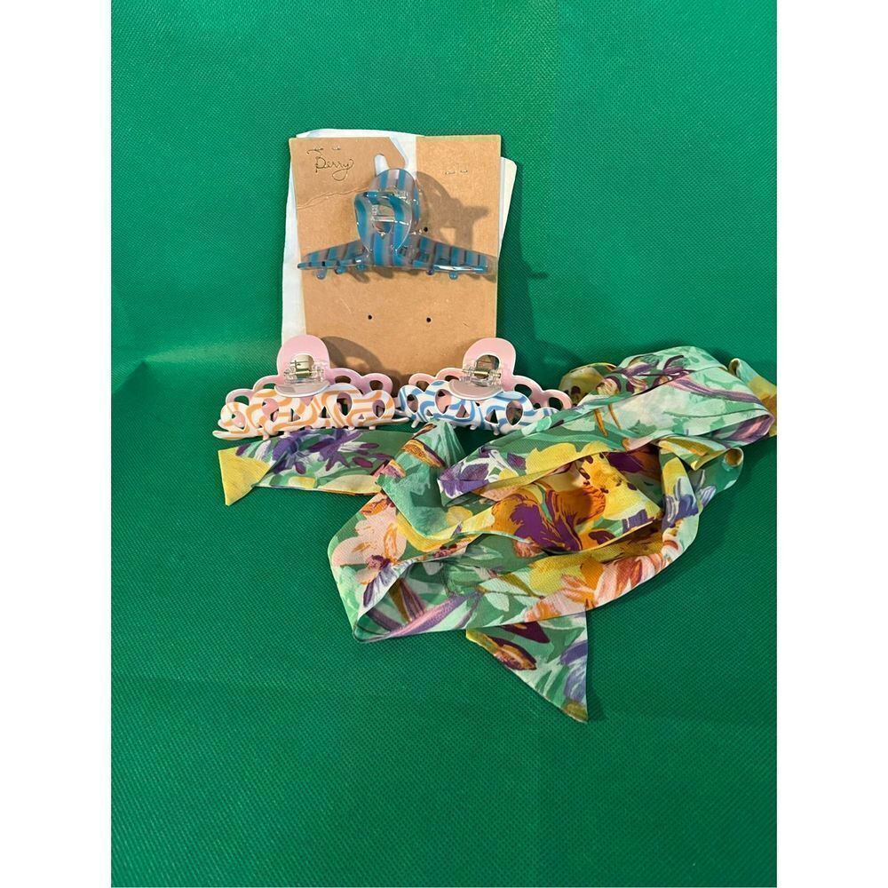 4 Piece Hair Lot Bundle Berry Clamps Scarf Ribbon lot 9